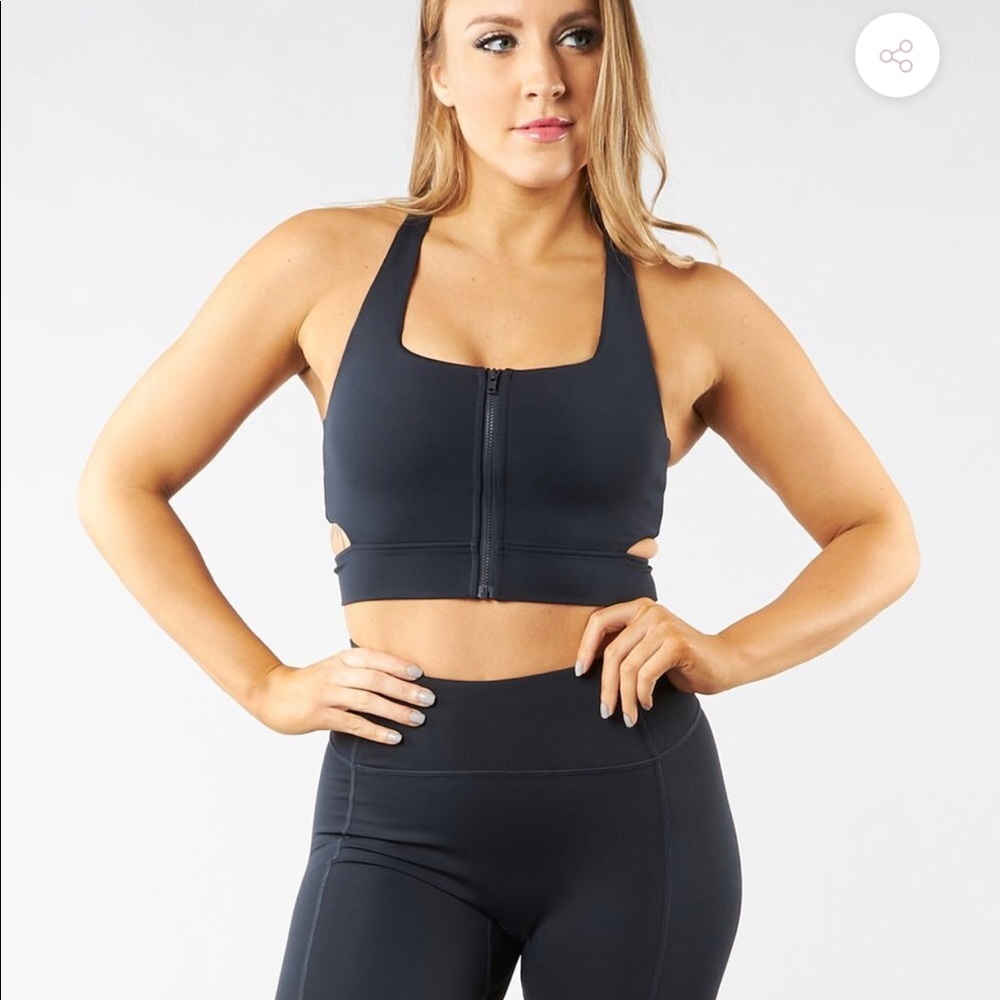 Buffbunny Blizzard Zip up Sports Bra